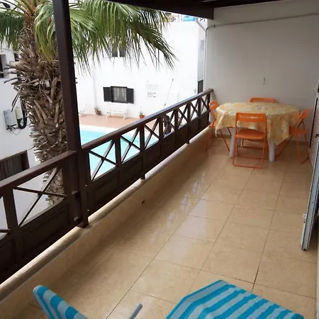 Apto Amplio Con Vistas Al Mar Y Piscina, Aa Διαμέρισμα *
