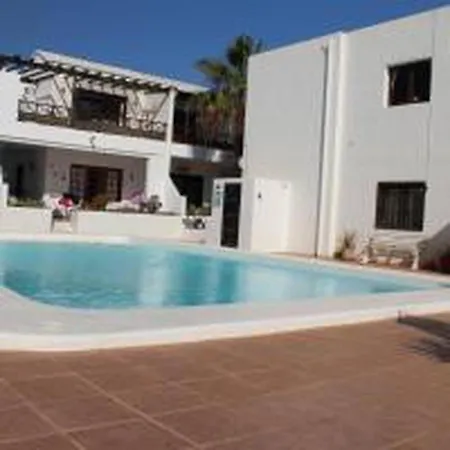 Apto Amplio Con Vistas Al Mar Y Piscina, Aa * Tías
